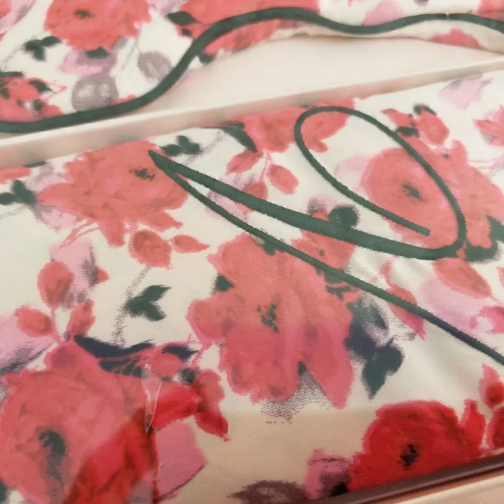 Victoria's Secret ONE SIZE Pink Eye Mask Pillow Floral Print  Nice